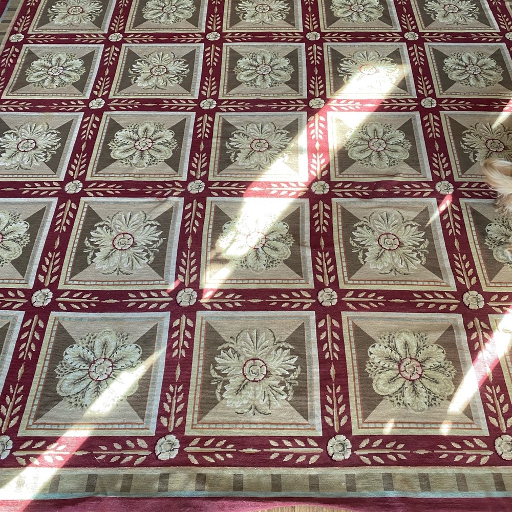 🚨Price Reduced📢 Antique Aubusson Savvonerie  9' x 10' rug